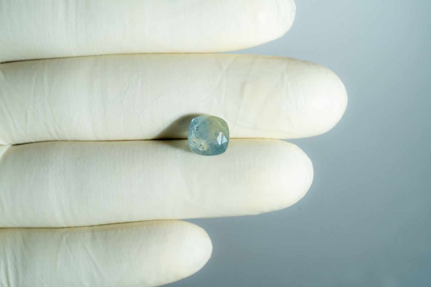 
                    
                      NATURAL PITAMBARI 6.17 CARATS - Media 3
                    
                  