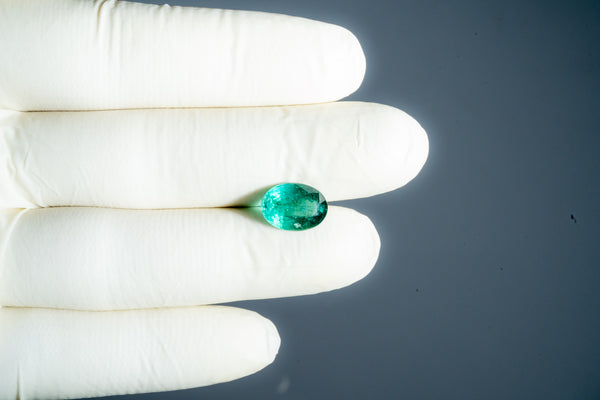 Natural Zambian Emerald (Panna) 4.77 Carats - Media 3
