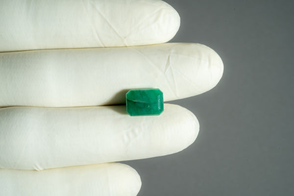 Natural Zambian Emerald (Panna) 5.99 Carats - Media 3
