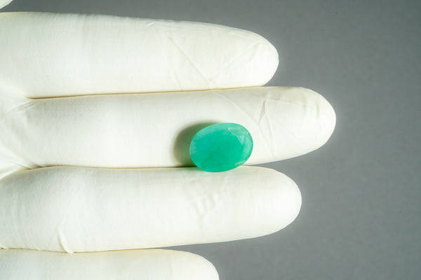 Natural Zambian Emerald (Panna) 6.89 Carats - Media 3