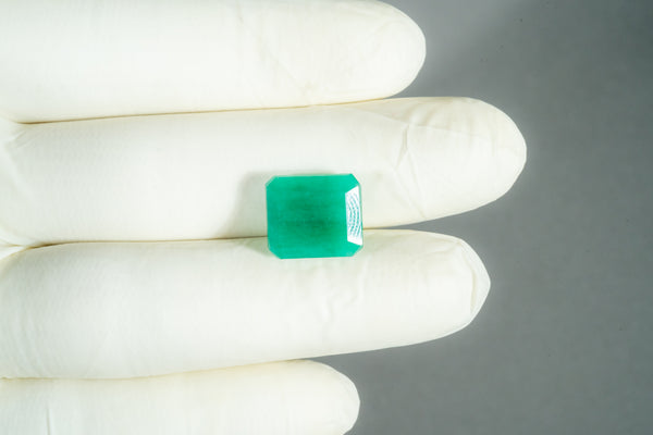 Natural Zambian Emerald (Panna) 10.64 Carats - Media 3