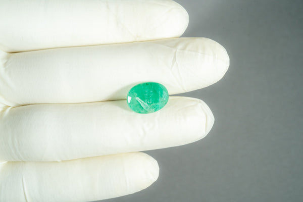 Natural Zambian Emerald (Panna) 5.20 Carats - Media 3