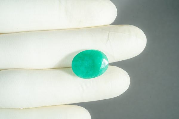 Natural Zambian Emerald (Panna) 10.83 Carats - Media 3