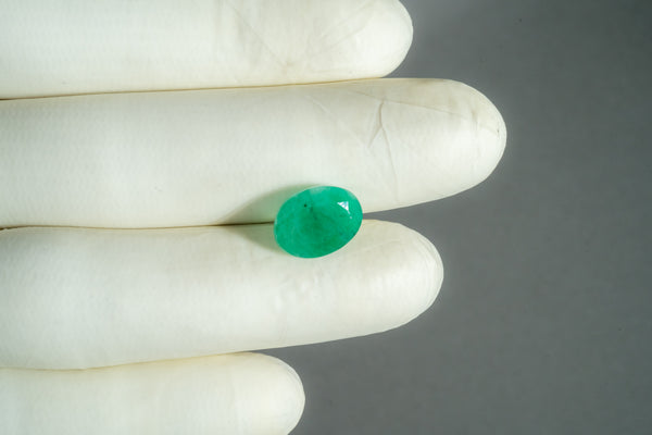 Natural Zambian Emerald (Panna) 5.18 Carats - Media 3