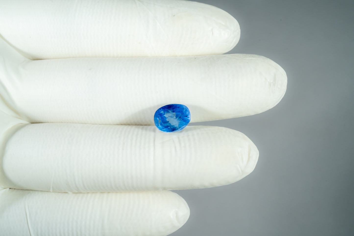 
                    
                      Natural Blue Sapphire (Neelam) 5.08 Carats - Media 3
                    
                  