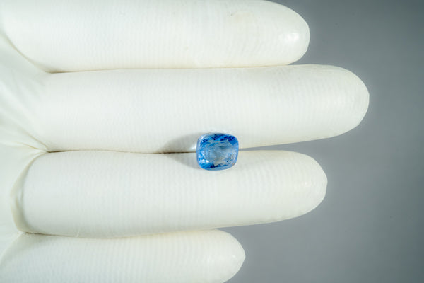 Natural Blue Sapphire (Neelam) 7.00 Carats - Media 3