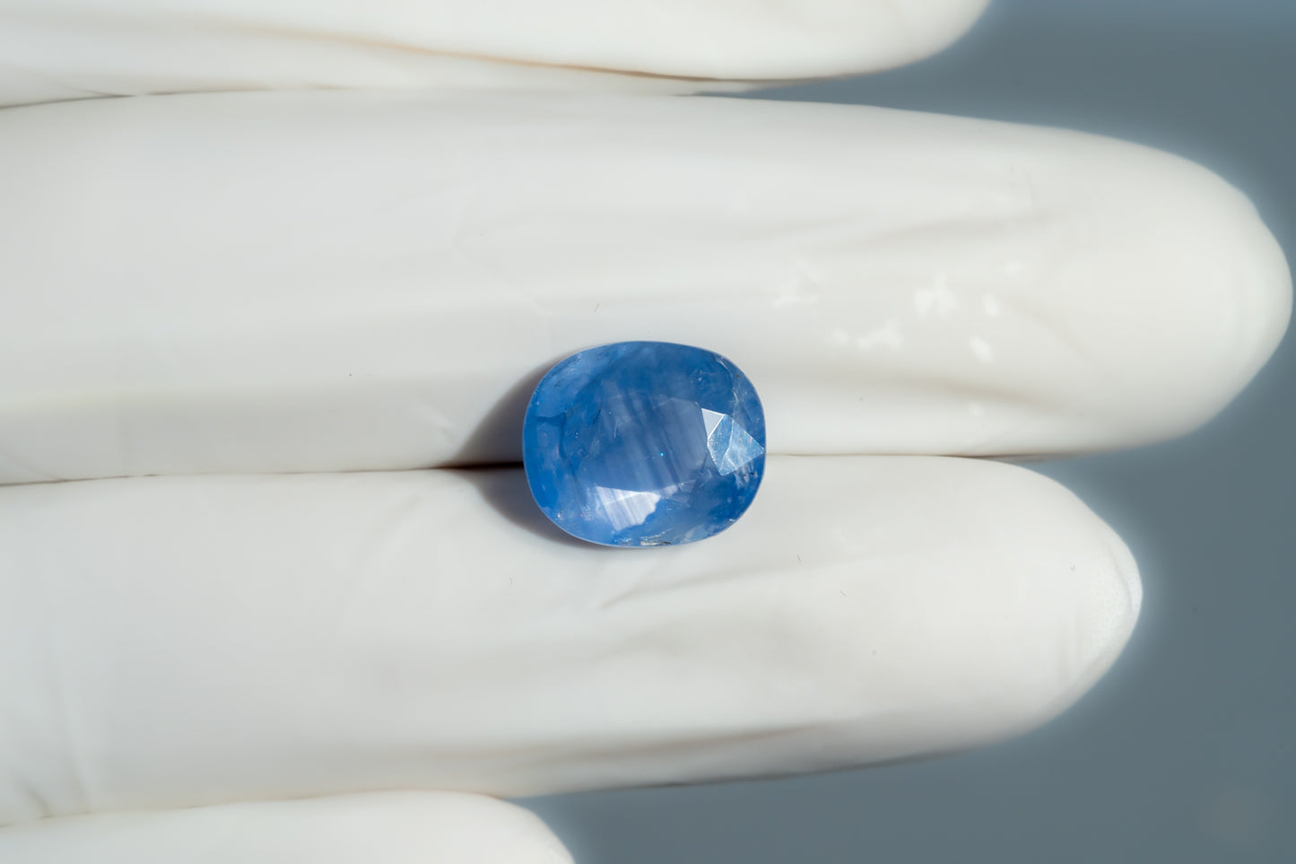
                    
                      Natural Blue Sapphire (Neelam) 8.90 Carats - Media 4
                    
                  