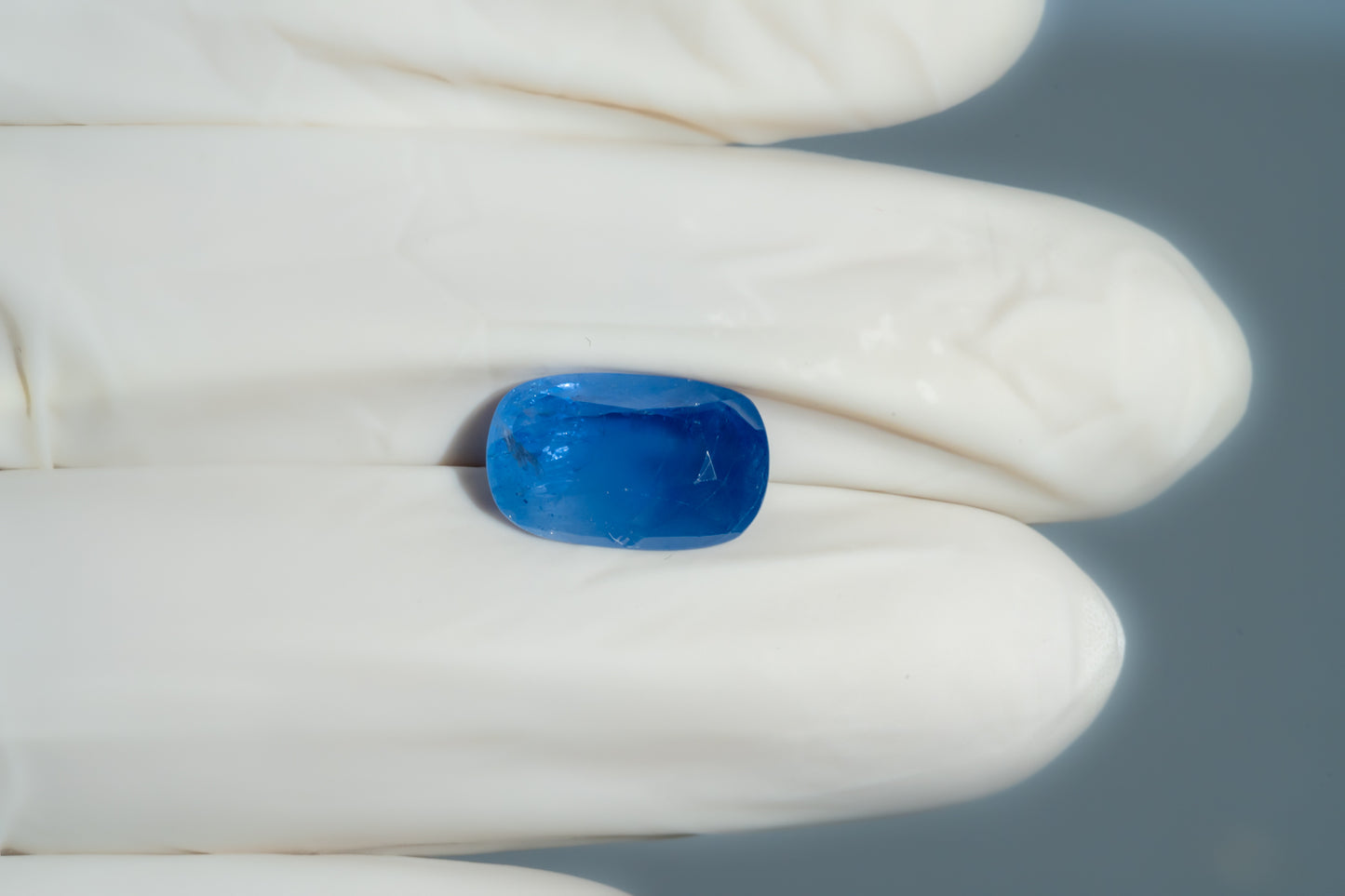 
                    
                      Natural Blue Sapphire (Neelam) 6.54 Carats - Media 4
                    
                  