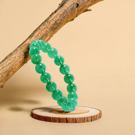 green strawberry quartz bracelet, natural strawberry quartz bracelet, heart balance gemstone bracelet, positivity crystal bracelet, calm confidence stone jewelry, grounding gemstone bracelet, daily wear spiritual bracelet, bracelet by acharya lavbhushan