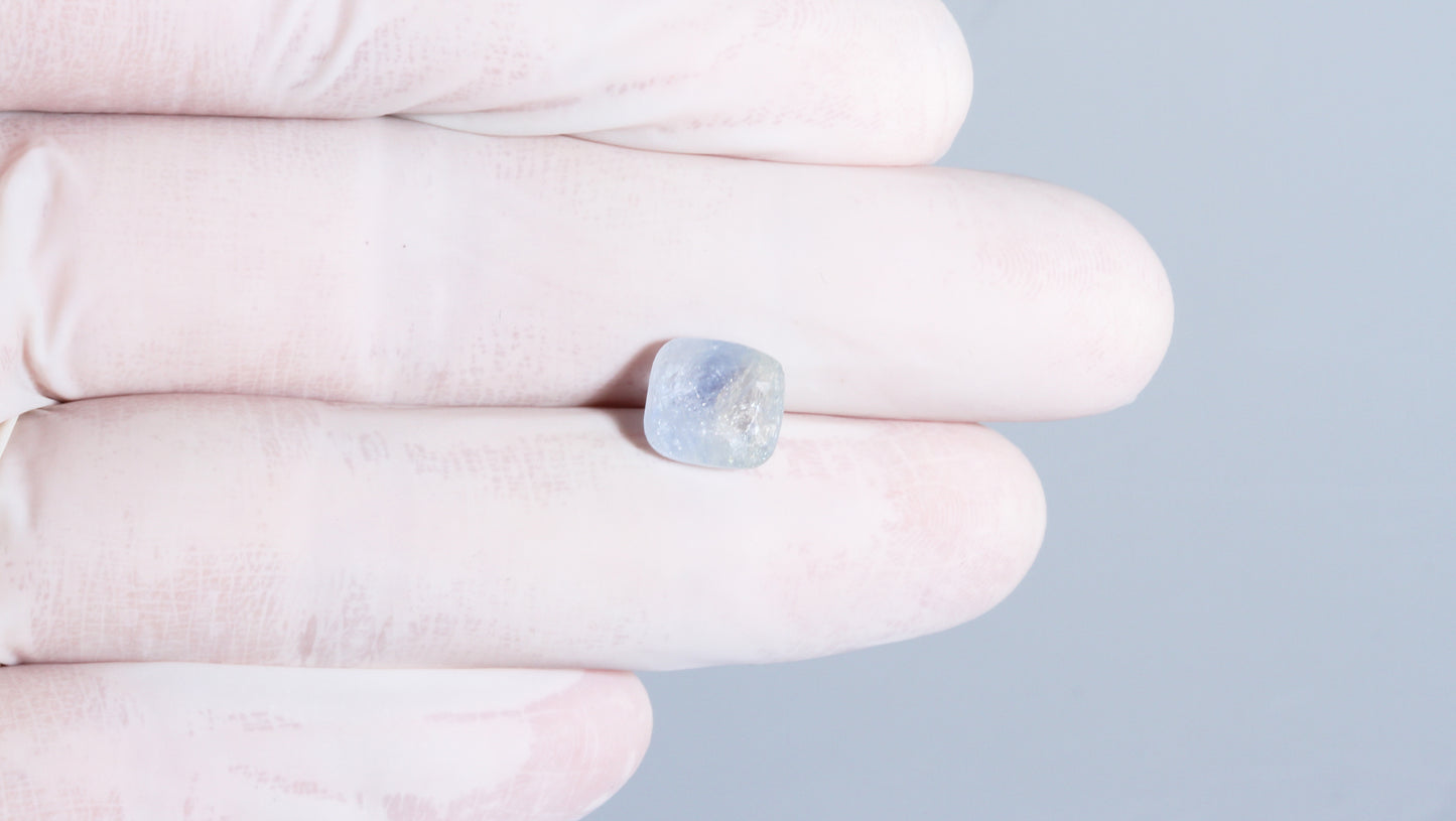 
                    
                      Natural Blue Sapphire (Neelam) 4.40 Carats - Media 4
                    
                  