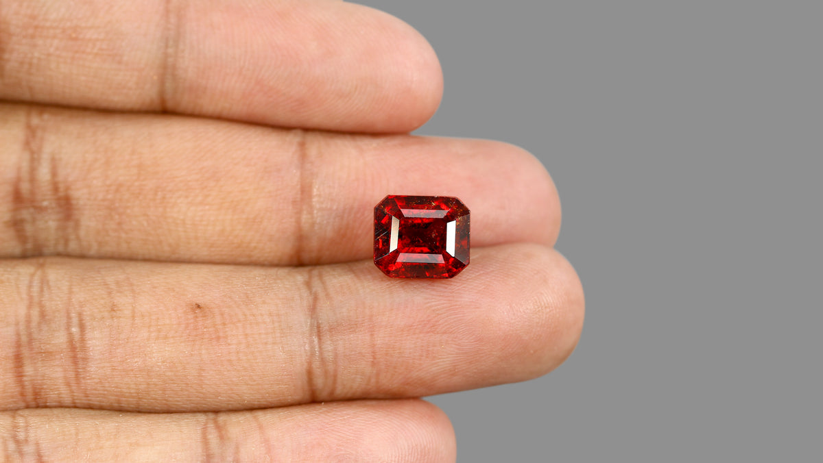 Sri-Lankan Hessonite (Gomed) 8.03 Carats