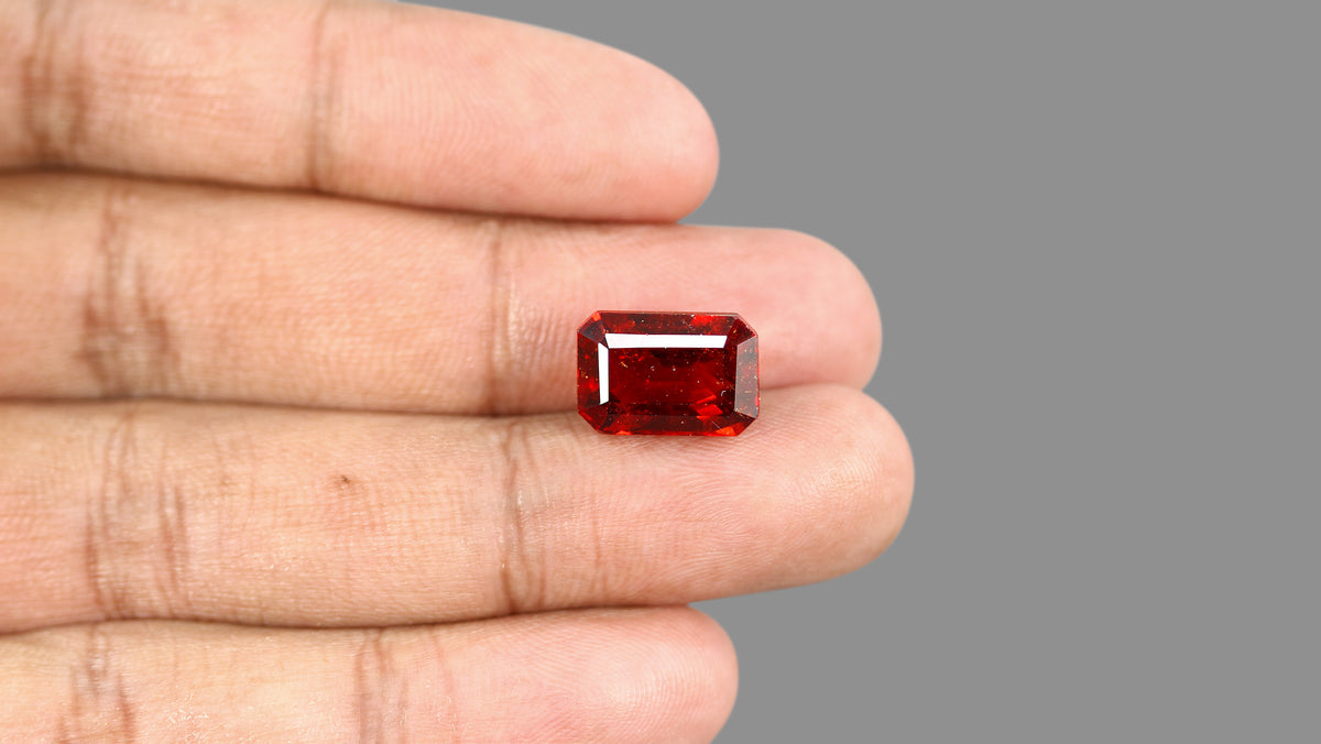 Sri-Lankan Hessonite (Gomed) 10.94 Carats