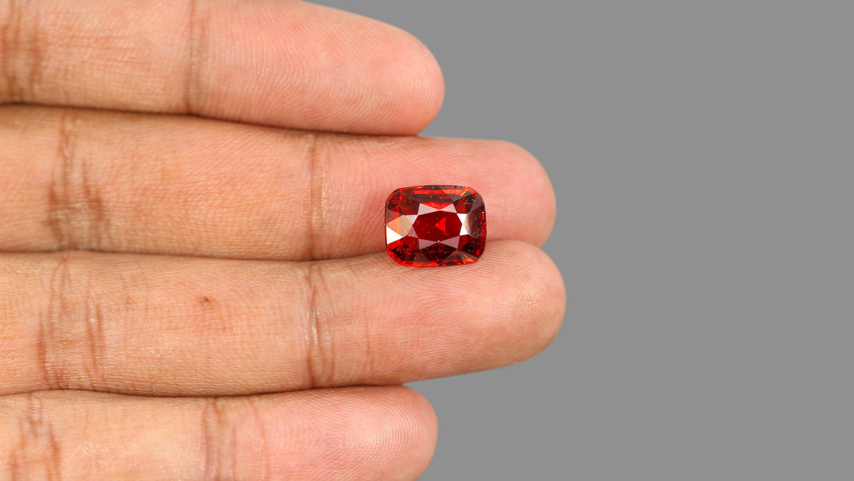 Sri-Lankan Hessonite (Gomed) 6.72 Carats