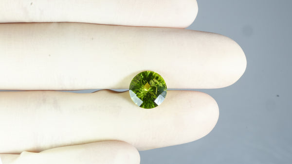 NATURAL PERIDOT 4.66 CARATS - Media 3