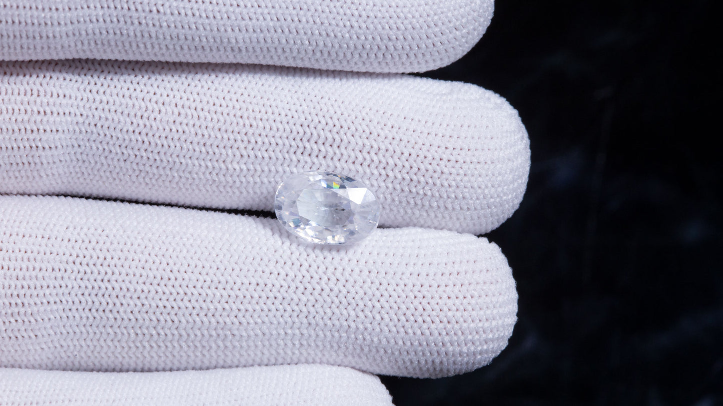 
                    
                      NATURAL ZIRCON 8.17 CARATS - Media 4
                    
                  