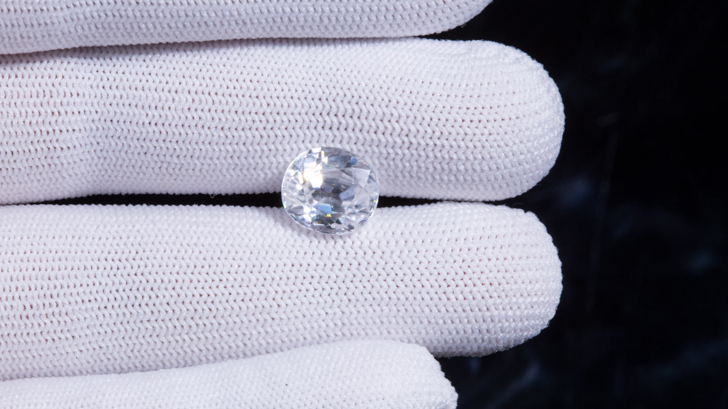 
                    
                      NATURAL ZIRCON 8.47 CARATS - Media 4
                    
                  