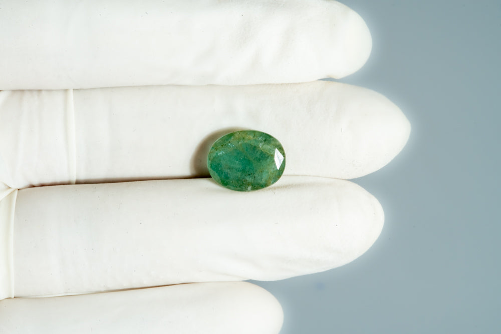 
                    
                      Natural Zambian Emerald (Panna) 5.73 Carats - Media 4
                    
                  