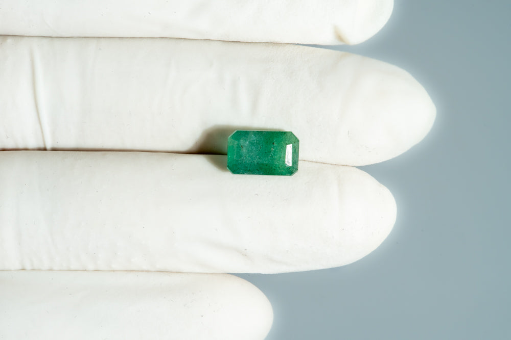 
                    
                      Natural Zambian Emerald (Panna) 3.76 Carats - Media 4
                    
                  