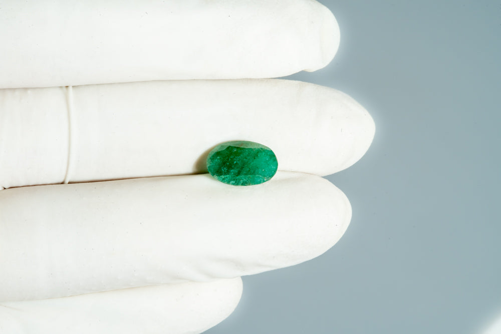 
                    
                      Natural Zambian Emerald (Panna) 4.42 Carats - Media 4
                    
                  