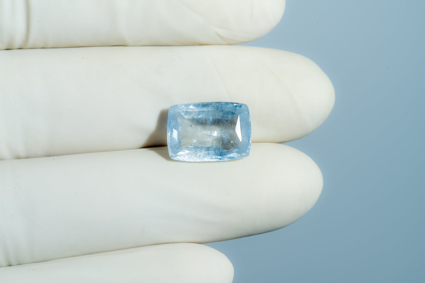 
                    
                      Natural Blue Sapphire (Neelam) 10.02 Carats - Media 4
                    
                  