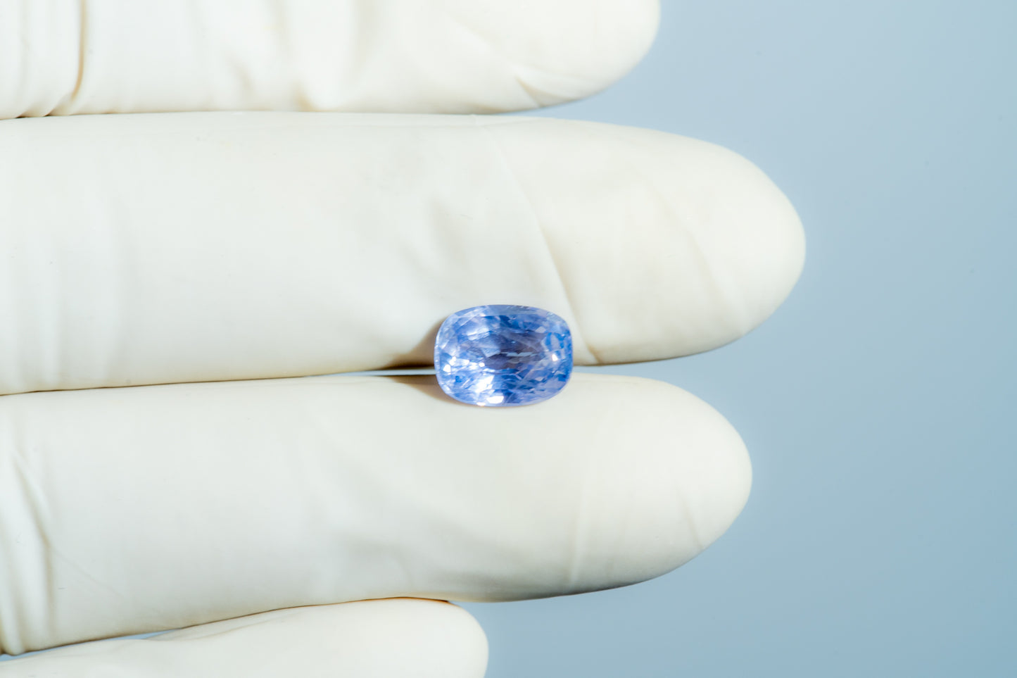 
                    
                      Natural Blue Sapphire (Neelam) 3.70 Carats - Media 4
                    
                  