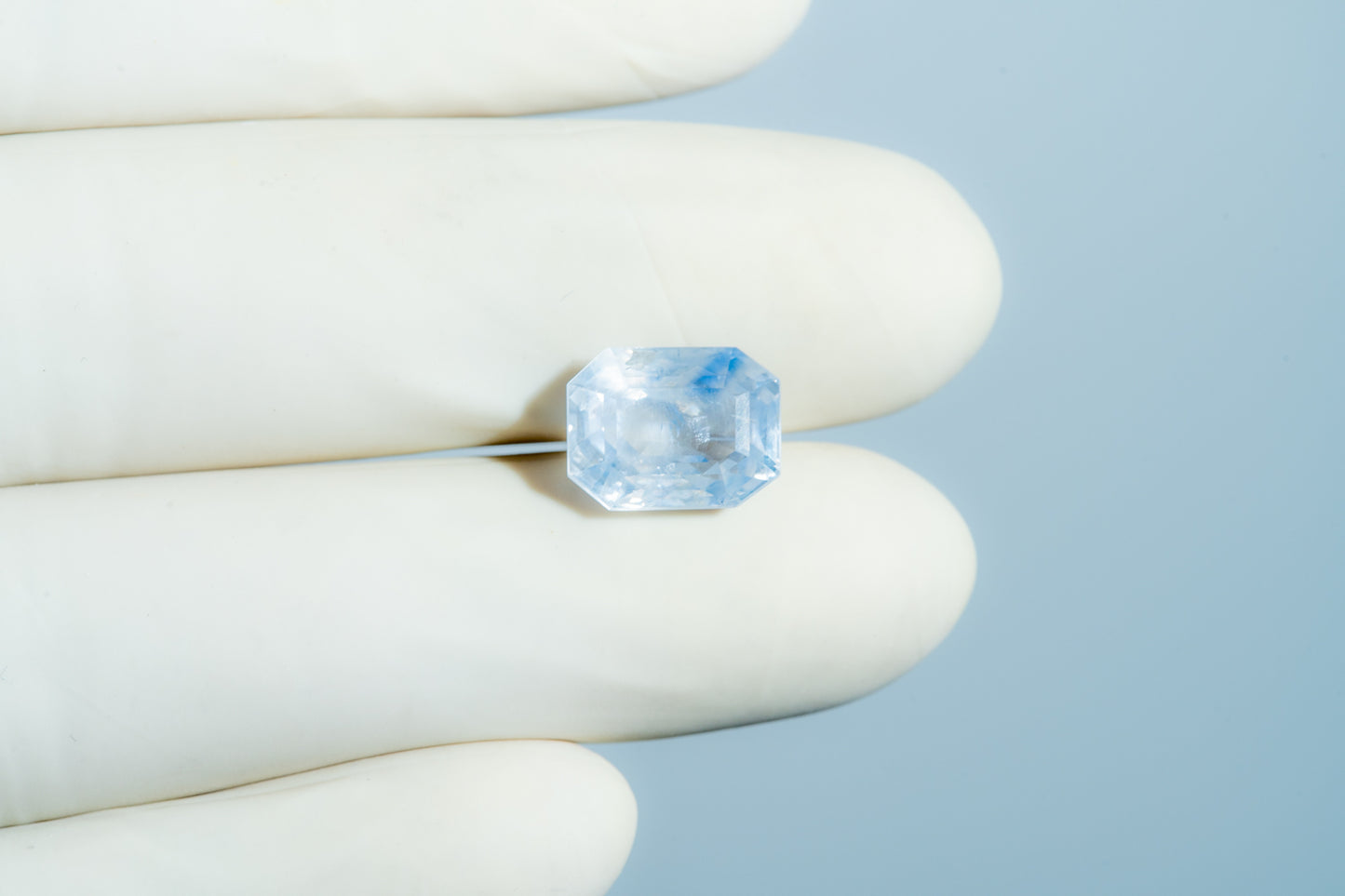 
                    
                      Natural Blue Sapphire (Neelam) 8.73 Carats - Media 4
                    
                  