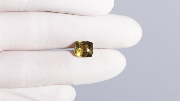 NATURAL ALEXANDRITE 4.08 CARATS - Media 4