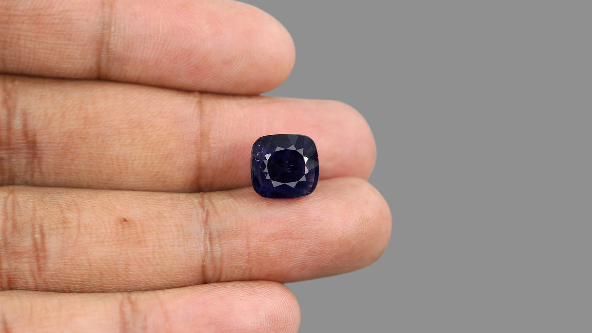 Natural Iolite(Neeli) 6.46Carats / 7.18 Ratti