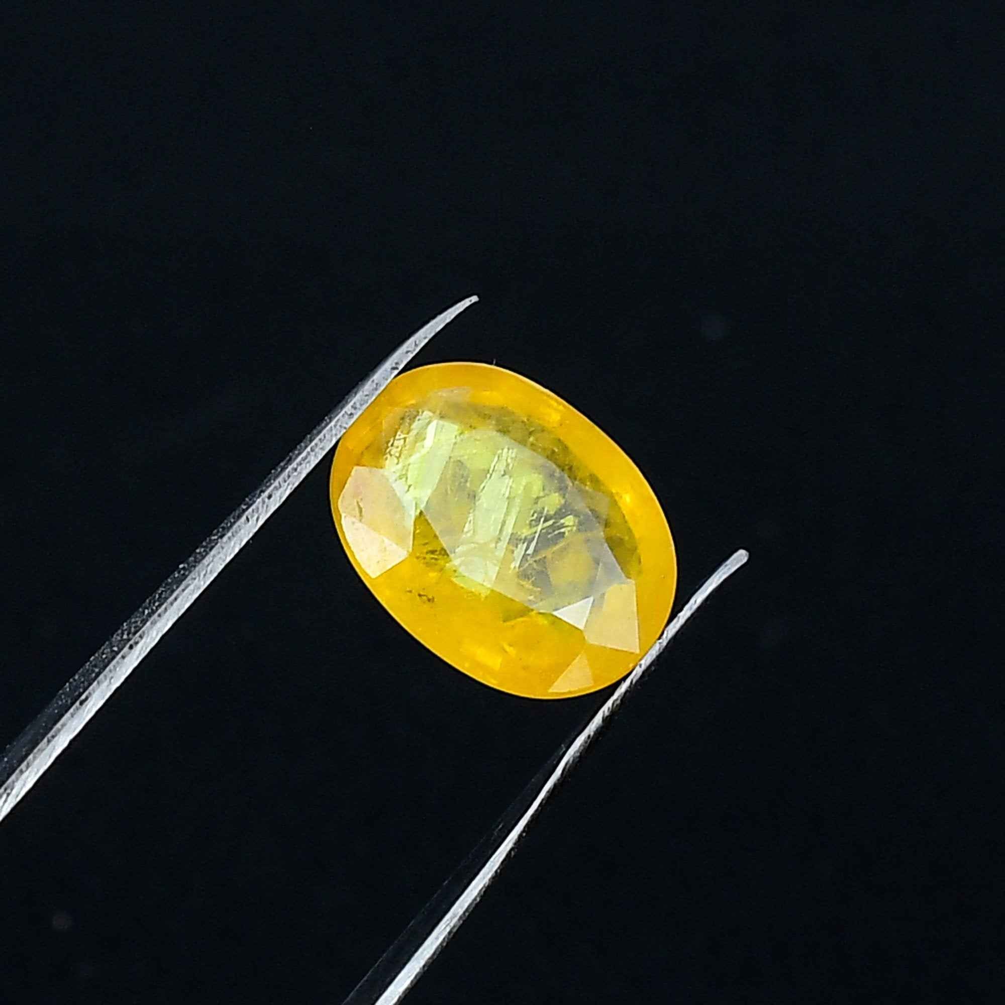 Yellow Sapphire - 5.11