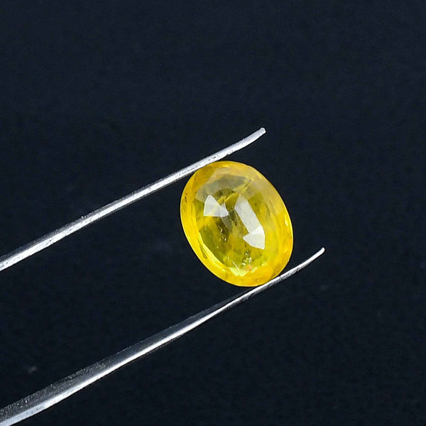 Yellow Sapphire - 6.03 Carats