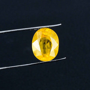 Yellow Sapphire - 5.17 Carats