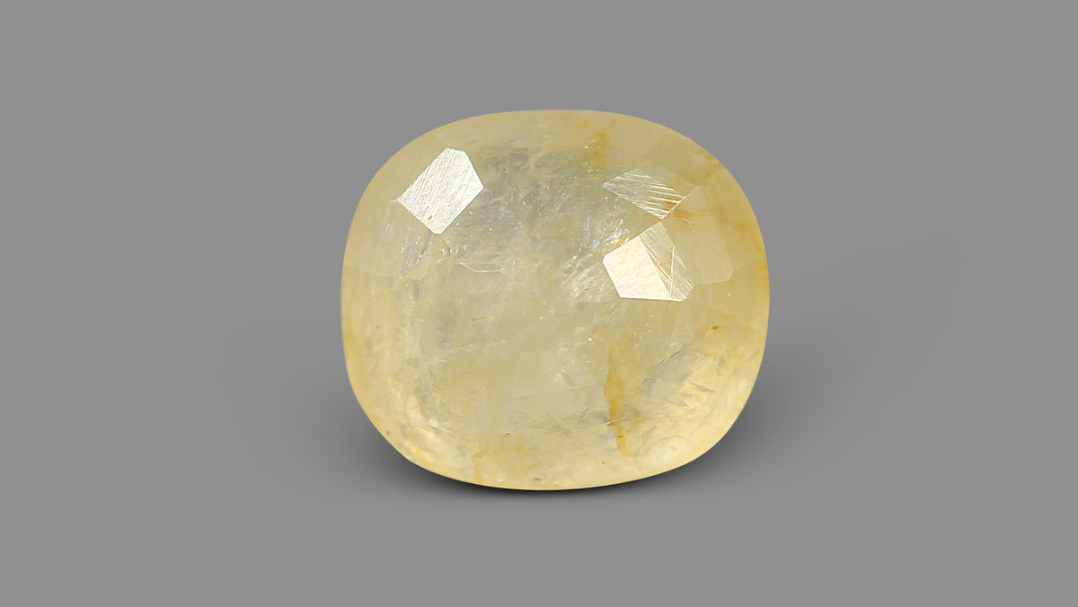 Natural Yellow Sapphire (Pukhraj) 7.54 Carats
