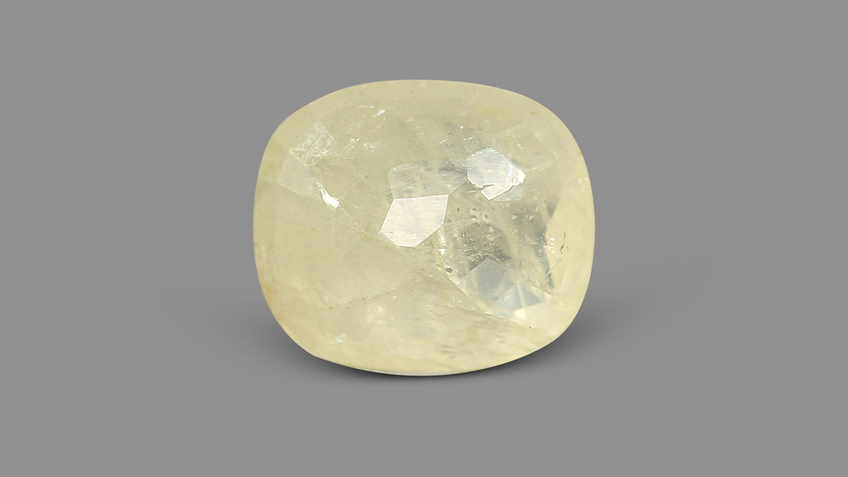 Natural Yellow Sapphire (Pukhraj) 5.35 Carats