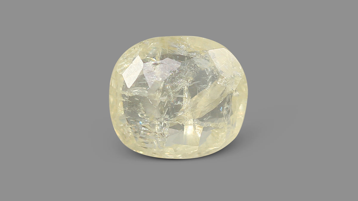 Natural Yellow Sapphire (Pukhraj) 3.76 Carats