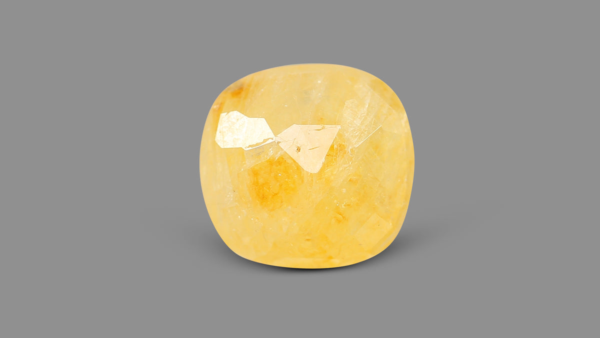 Natural Yellow Sapphire (Pukhraj) 6.62 Carats