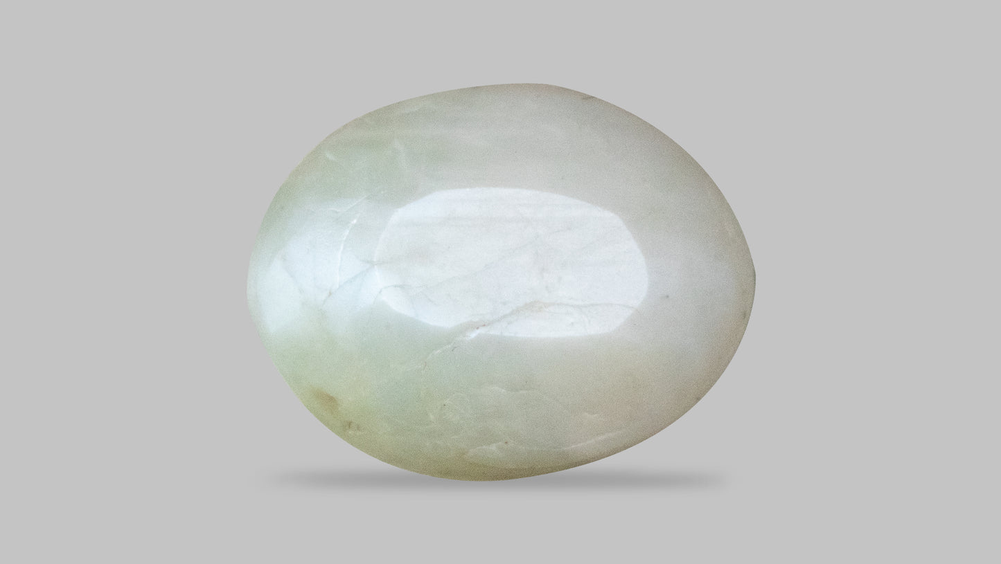 NATURAL CAT'S EYE (Lehsuniya) 6.62 Carats - Media 2
