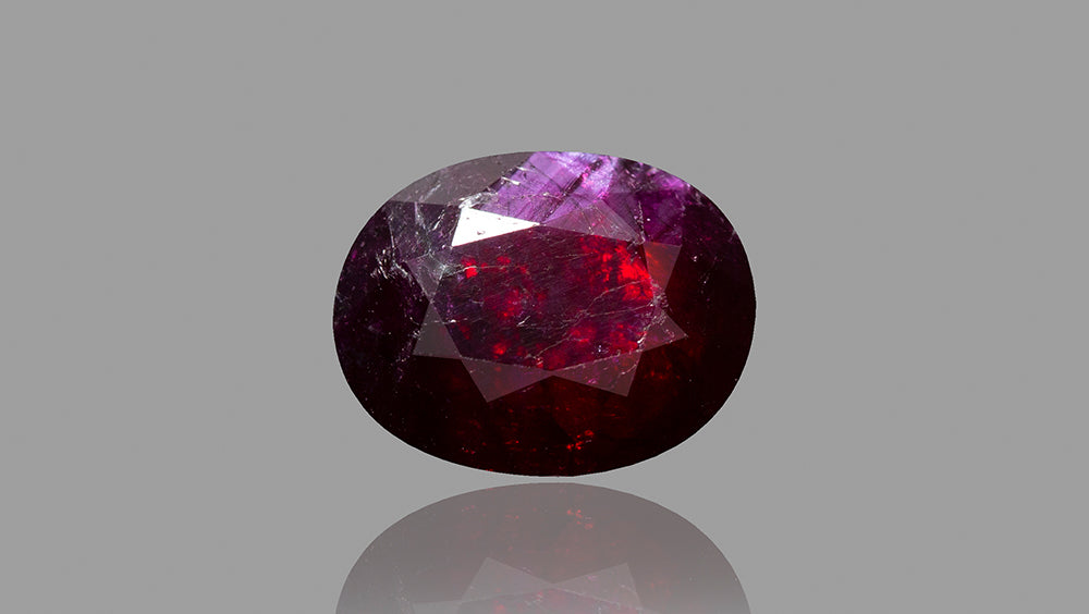 Natural Ruby (Manik) 5.10 Carats - Ruby (Manik)