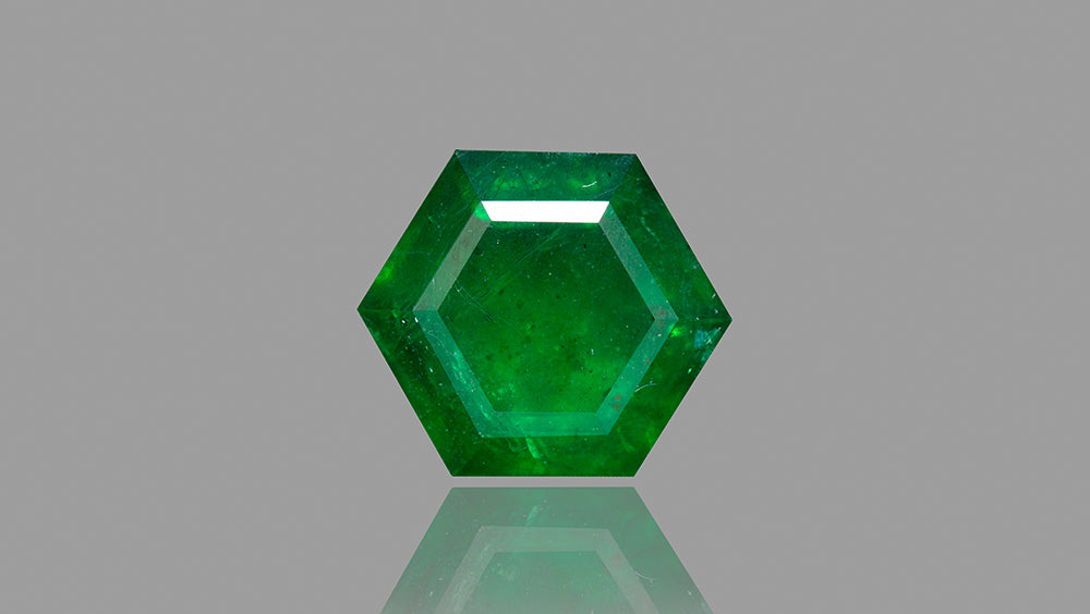 Natural Zambian Emerald (Panna) 8.53 Carats - Emerald (Panna)