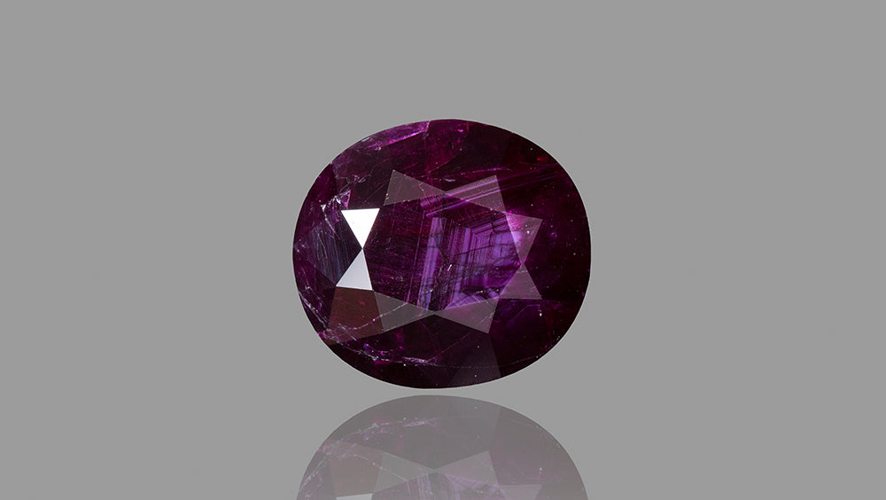 Natural Ruby (Manik) 4.36 Carats - Ruby (Manik)