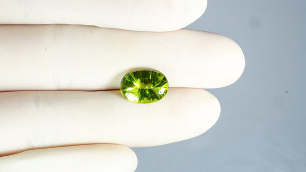 NATURAL PERIDOT 6.45 CARATS - Media 3