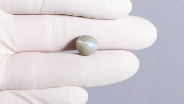 NATURAL CAT'S EYE (Lehsuniya) 9.32 Carats - Media 4