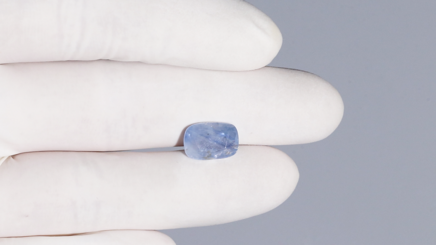 
                    
                      Natural Blue Sapphire (Neelam) 5.91 Carats - Media 4
                    
                  