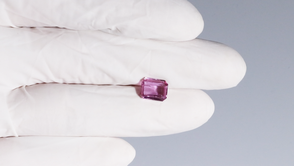 NATURAL PINK SAPPHIRE 3.03 CARATS - Media 4
