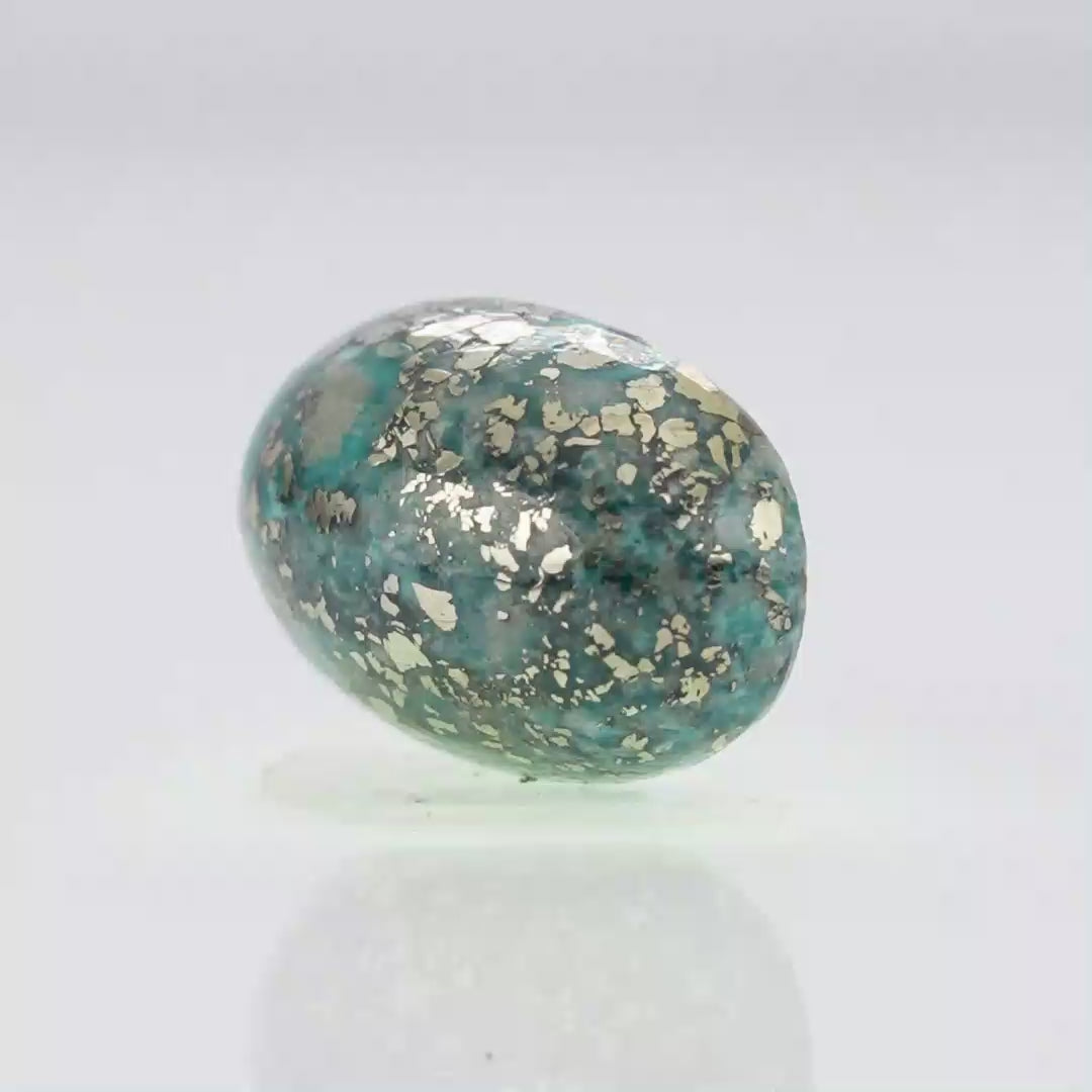 Natural Turquoise - 11.81 Carats V