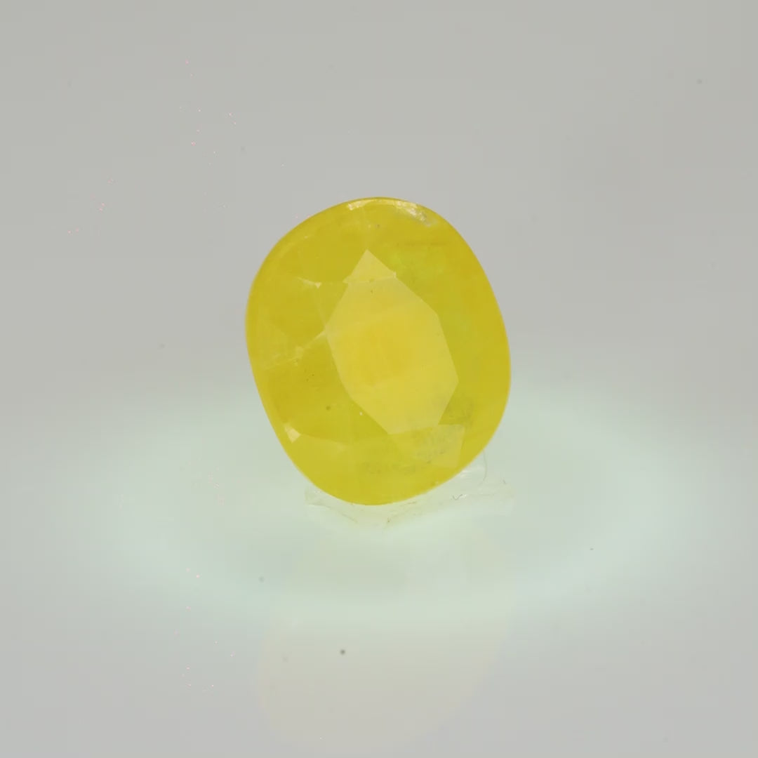 Natural Yellow Sapphire - 3.92 Carats