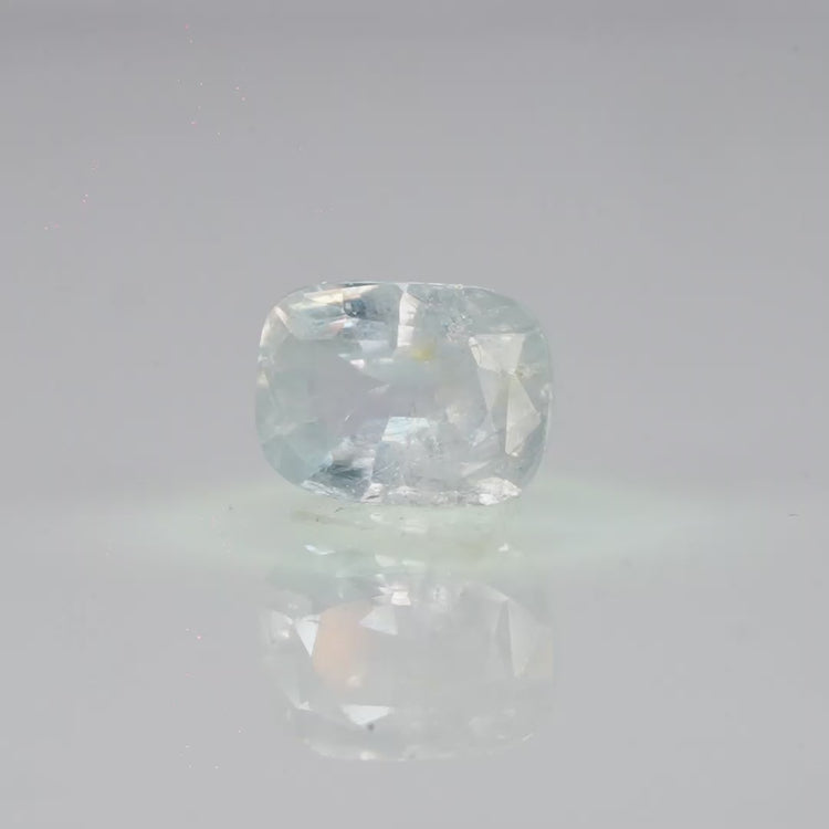 Natural Blue Sapphire - 3.71 Carats V