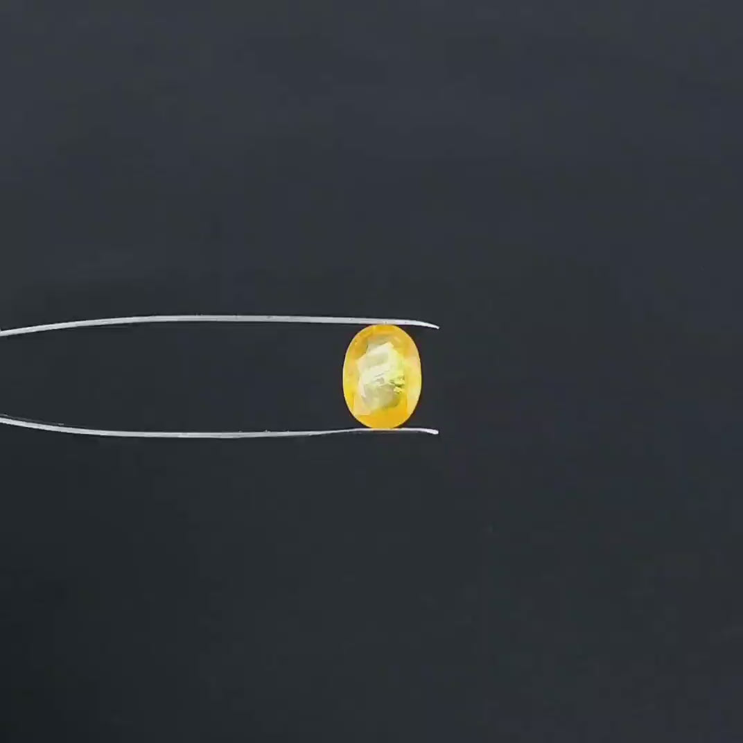 Yellow Sapphire - 5.11 Carats