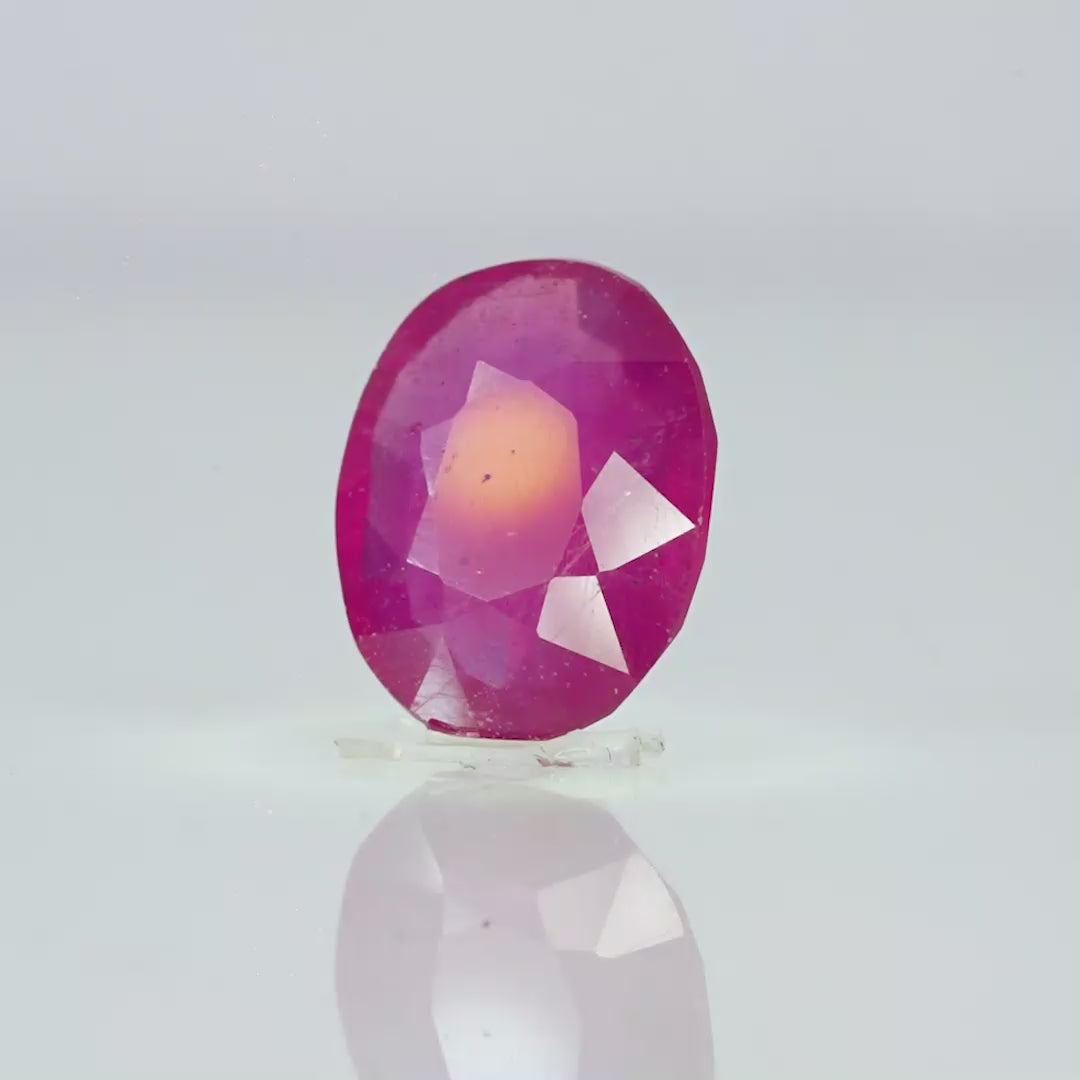 Natural Ruby - 7.17 Carats