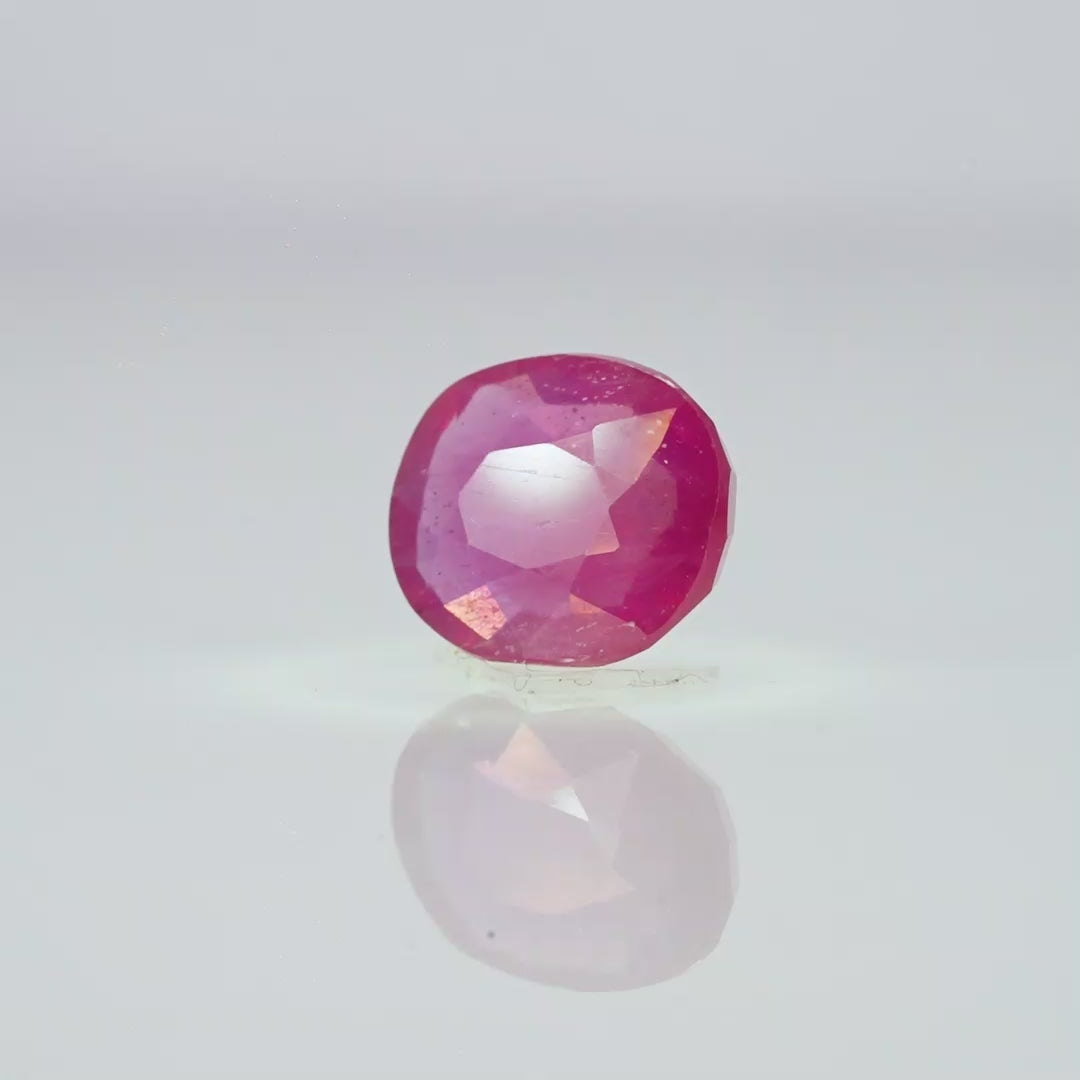 Natural Ruby - 4.8 Carats