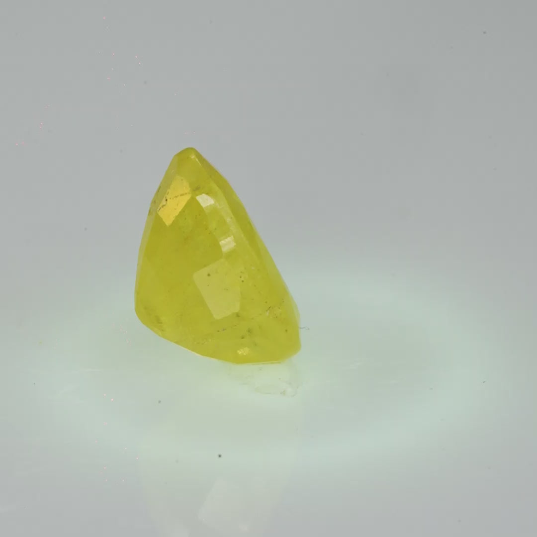 Natural Yellow Sapphire - 3.27 Carats